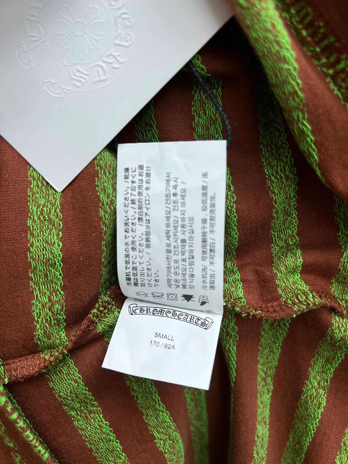 🅿️430 Croix Heart 25 Ss striped POLO long sleeves. Minimum order of 1,000 meters for yarn-dyed fabric. Expensive. The embroidery uses imported Tajima embroidery machine. The collar leather tag is made of imported lambskin. The hardware is made of real antique silver. The cost is extremely expensive. Size: S.M.L